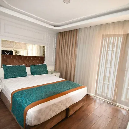 Szálloda Dodo Old 4*
